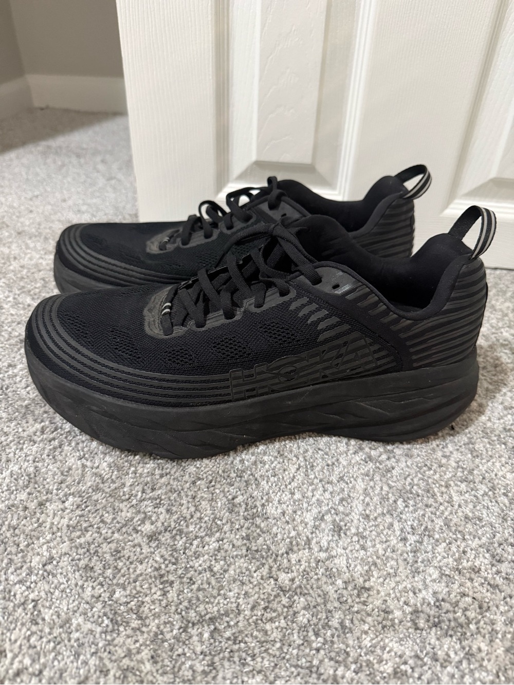 Hoka One One Bondi 7 Men’s Shoes Size 12 2E Casual Chunky Good Condition
